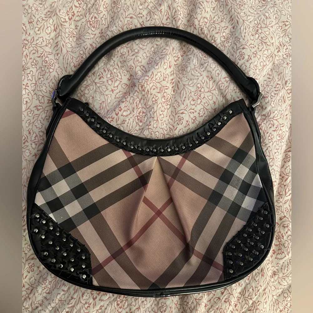 Burberry nova bag with stars - Picture 2 of 9